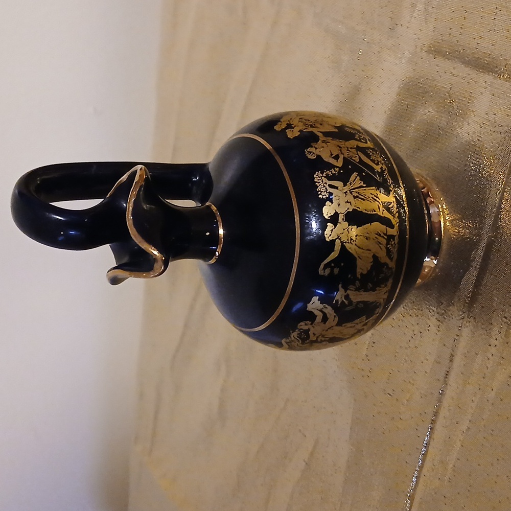Greece mini pitcher!